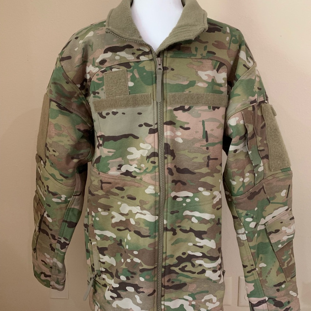MASSIF fleece lined Camo jacket Size L- Short